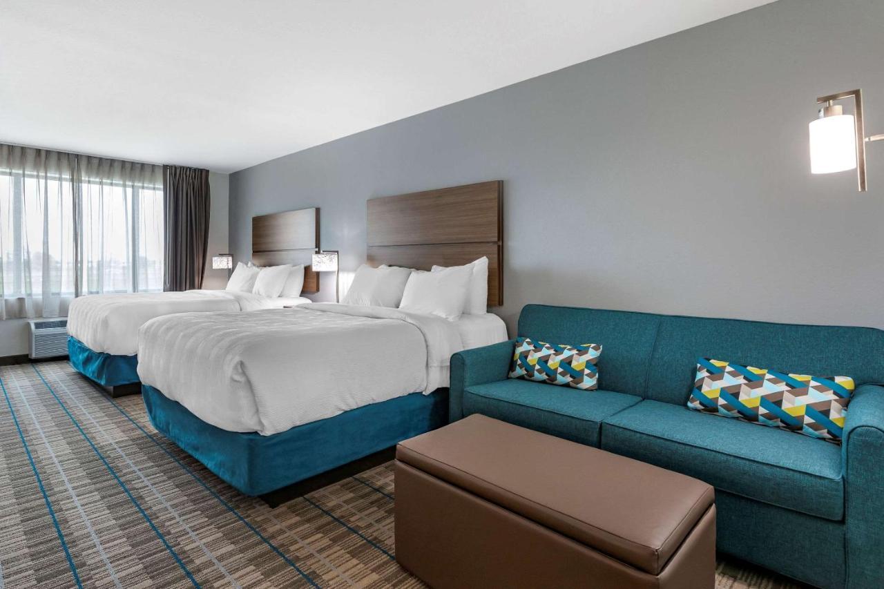 Mainstay Suites Waukee-West Des Moines Bagian luar foto